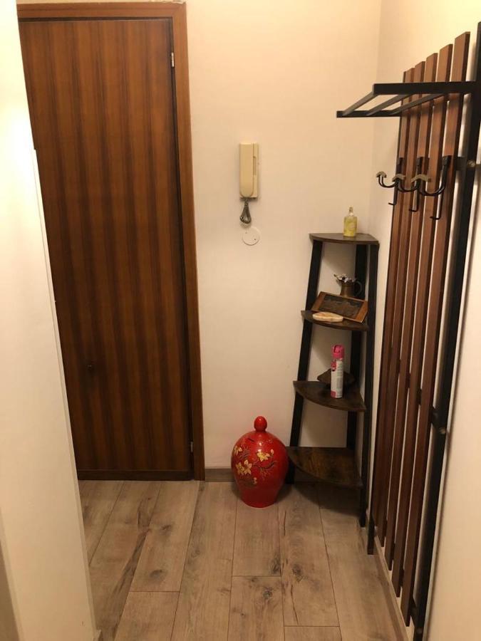 Monovano Elllen Γκράντο Εξωτερικό φωτογραφία